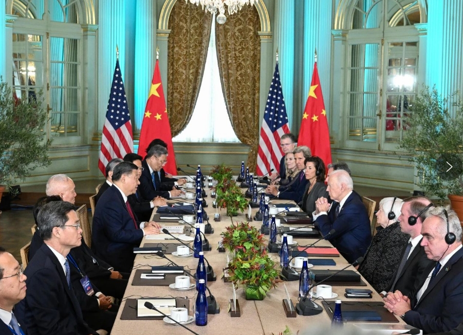 “在历史关头,我们共同作出了正确的选择”